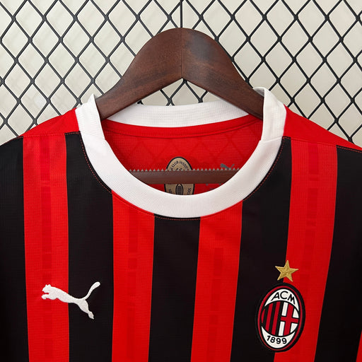 Camiseta AC Milan Local 2024-25  Versión fan