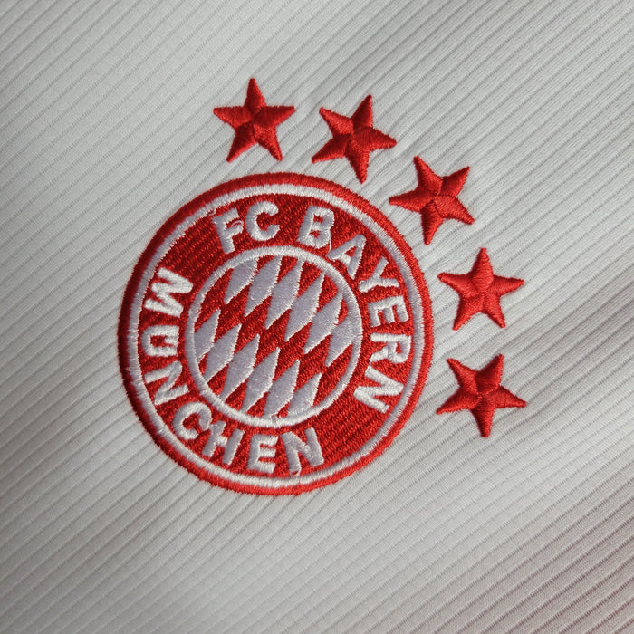 Camiseta Bayern Munich Local 202324  Versión fan