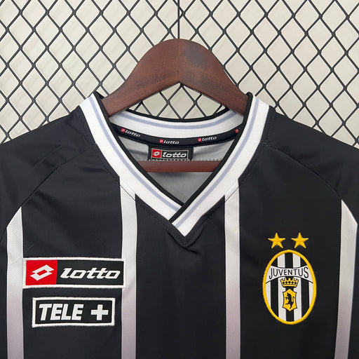 Camiseta Juventus Negra 200001  Retro