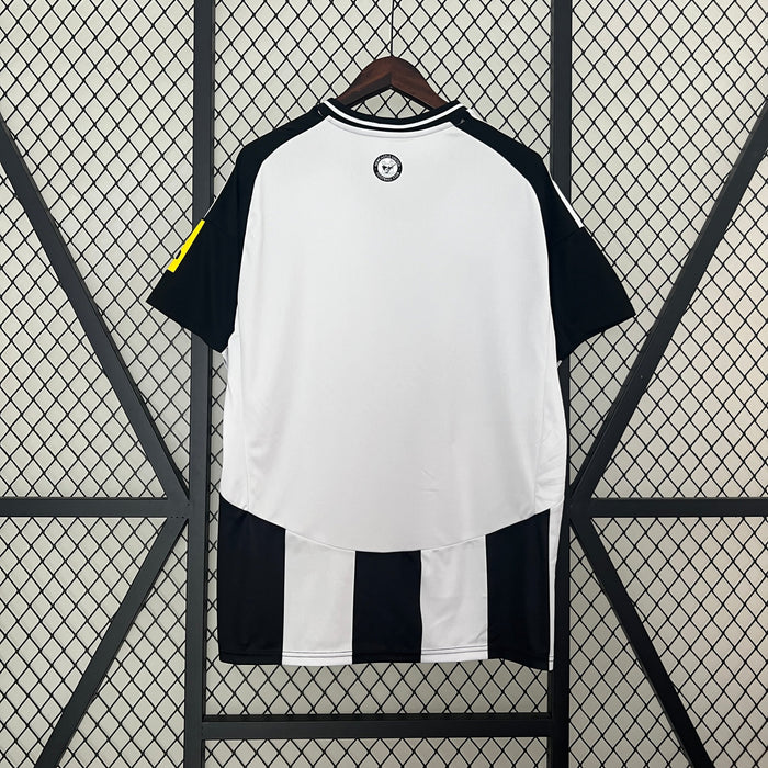 Camiseta Newcastle Local 2024-25  Versión fan