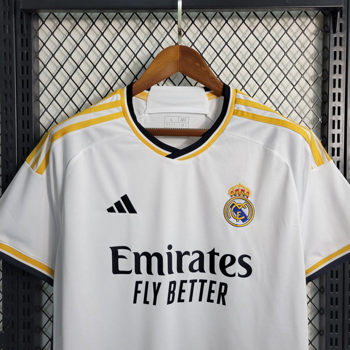 Camiseta Real Madrid Home 202324  Versión fan