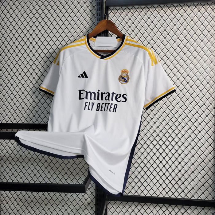 Camiseta Real Madrid Home 202324  Versión fan