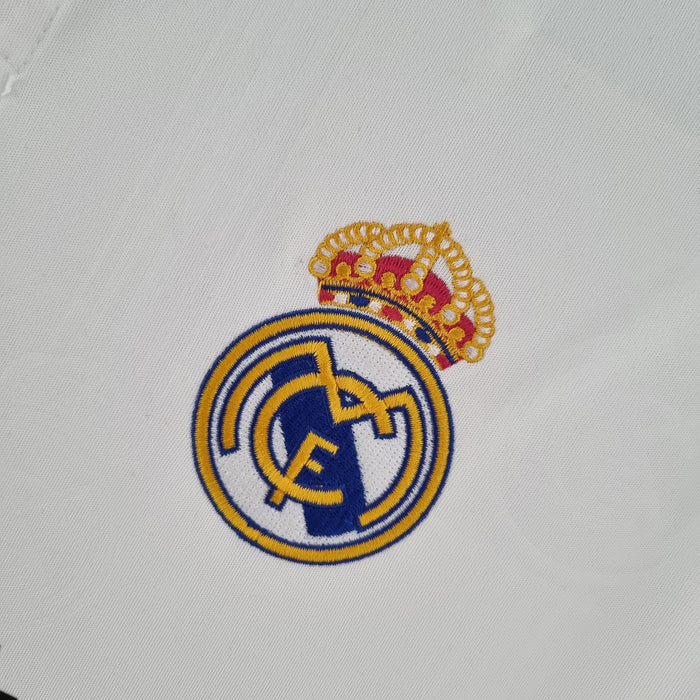 Camiseta Real Madrid Local 2223  Versión fan