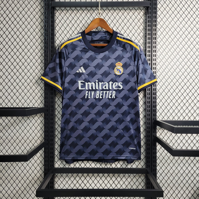 Camiseta Real Madrid Visita 202324  Versión fan