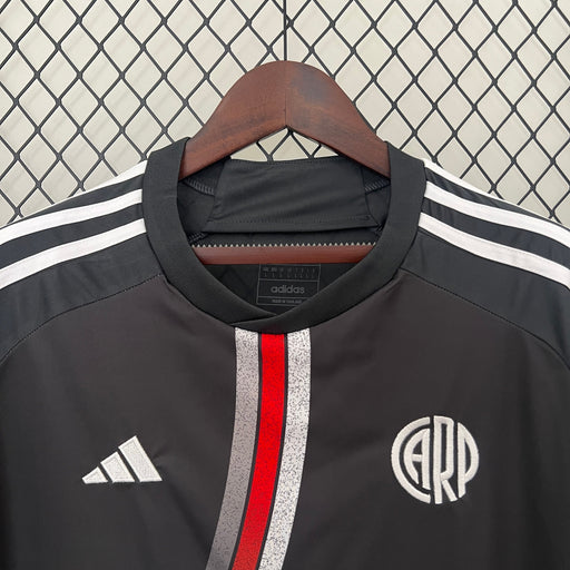 Camiseta River Plate visita 2024  Versión fan