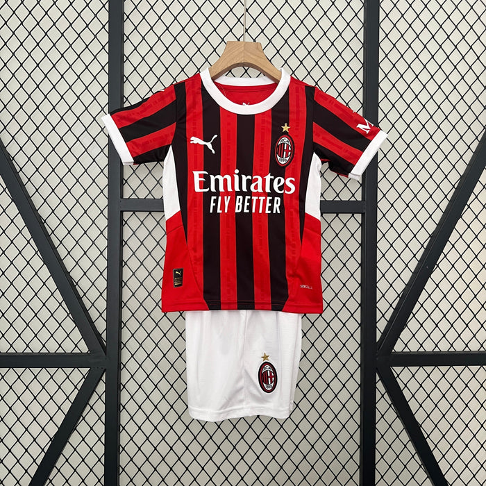 Conjunto niños Ac Milan Local 202425