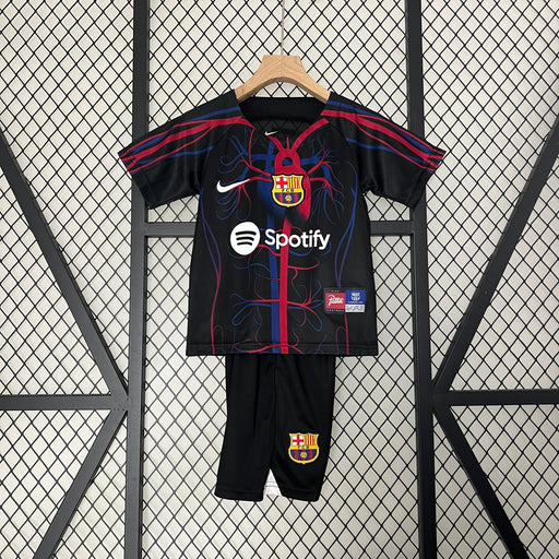 Conjunto niños Barcelona 202425 Especial edition