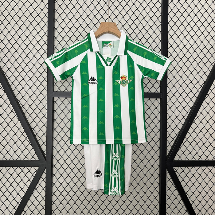 Conjunto niños Real Betis Local 199597