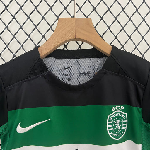 Conjunto niños Sporting Lisboa Local 202425