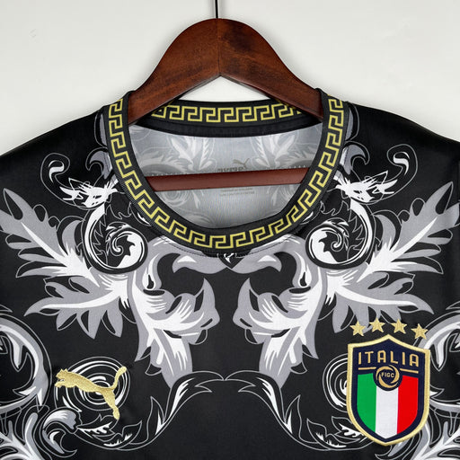 Italia Versace Edition Black  Versión conceptual