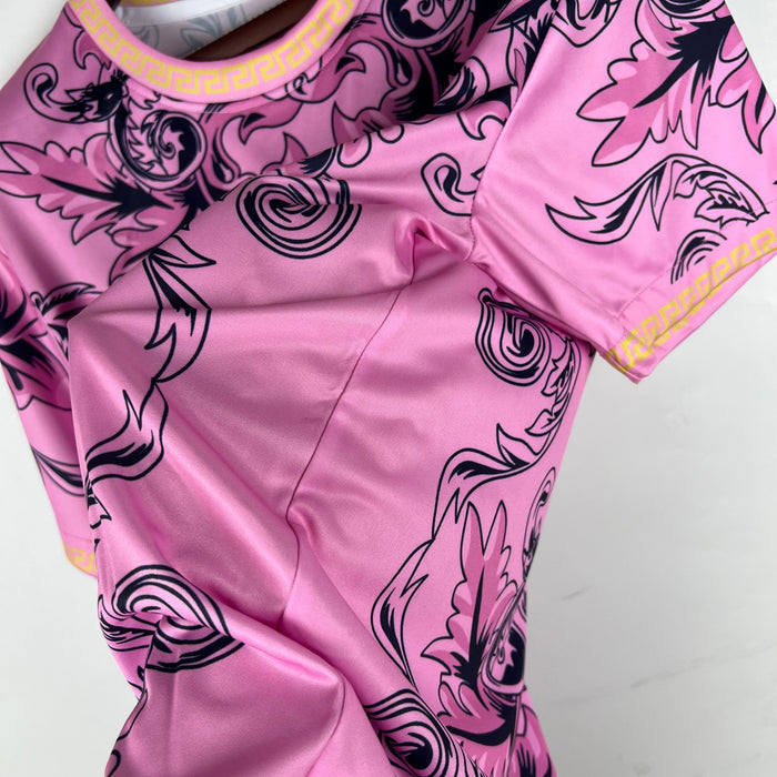 Italia Versace Edition Pink  Versión conceptual