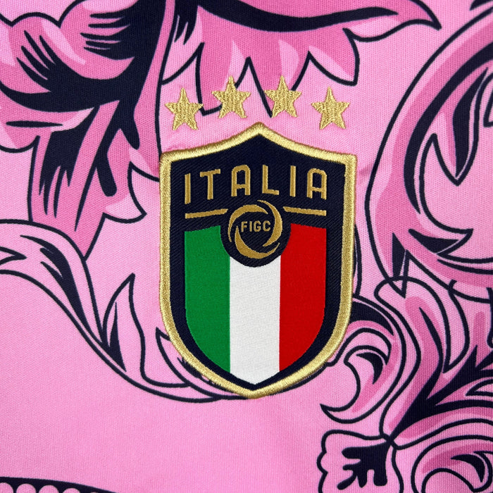 Italia Versace Edition Pink  Versión conceptual