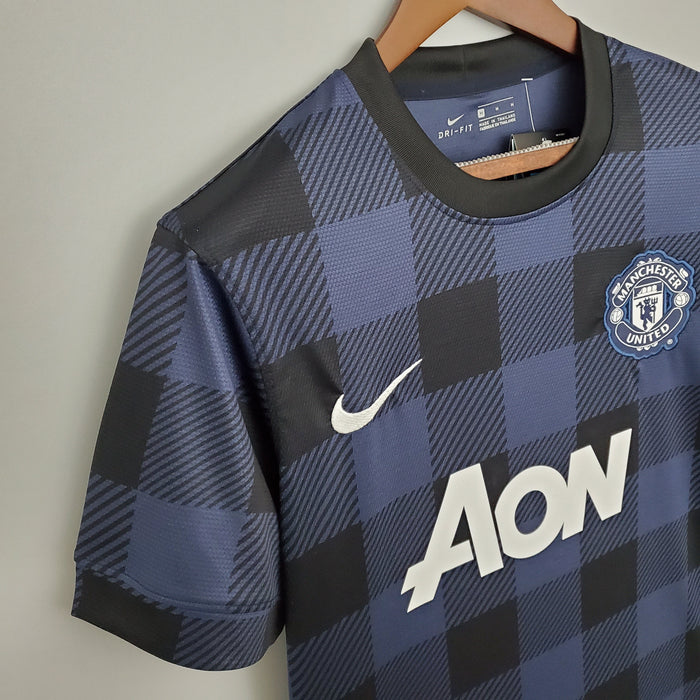 Manchester United 1314 Tercer kit  Retro