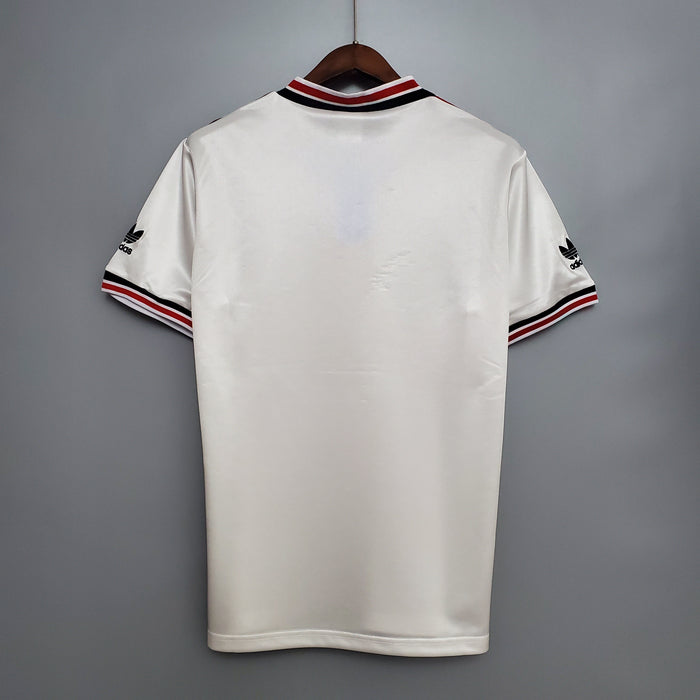 Manchester United 1985 White  Retro