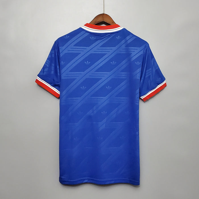 Manchester United 8688 Tercer kit  Retro