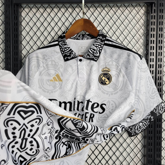 Real Madrid Edición Especial 2023-24  Versión fan