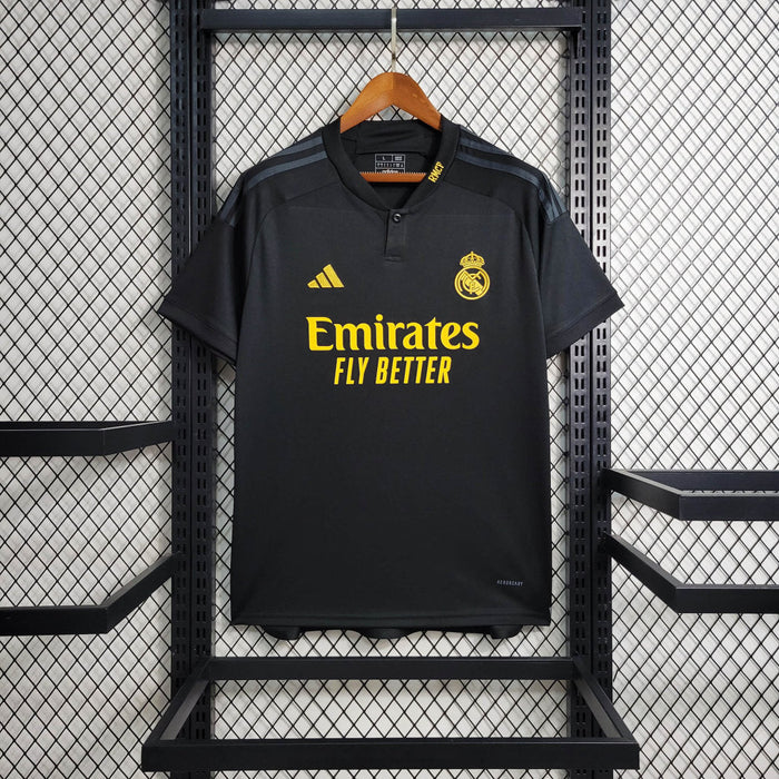 Real Madrid Tercer Kit 2023-24  Versión fan